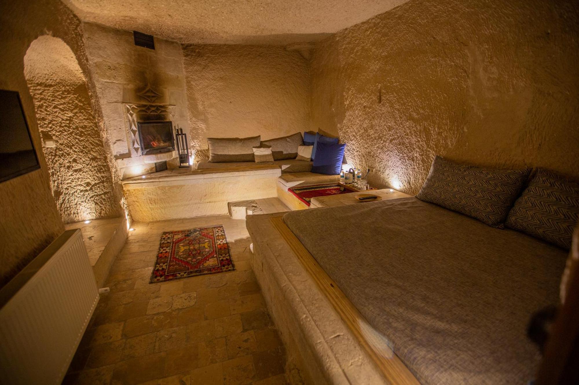 Azure Cave Suites - Cappadocia Γκόρεμε Εξωτερικό φωτογραφία